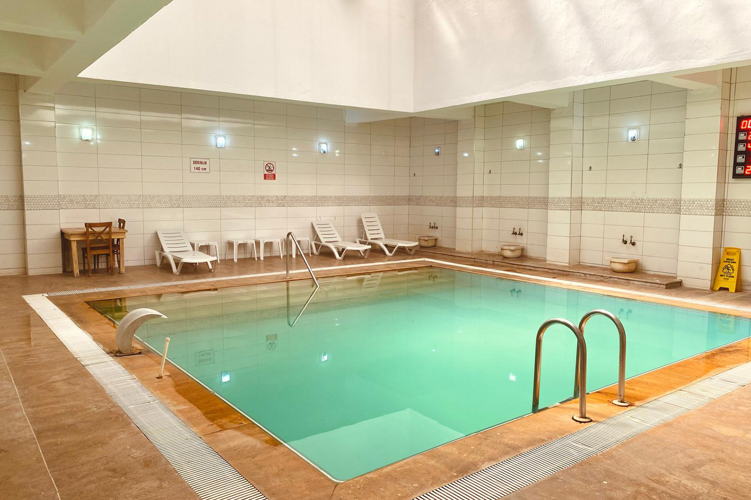 Bigadiç Hisarköy Termal Otel