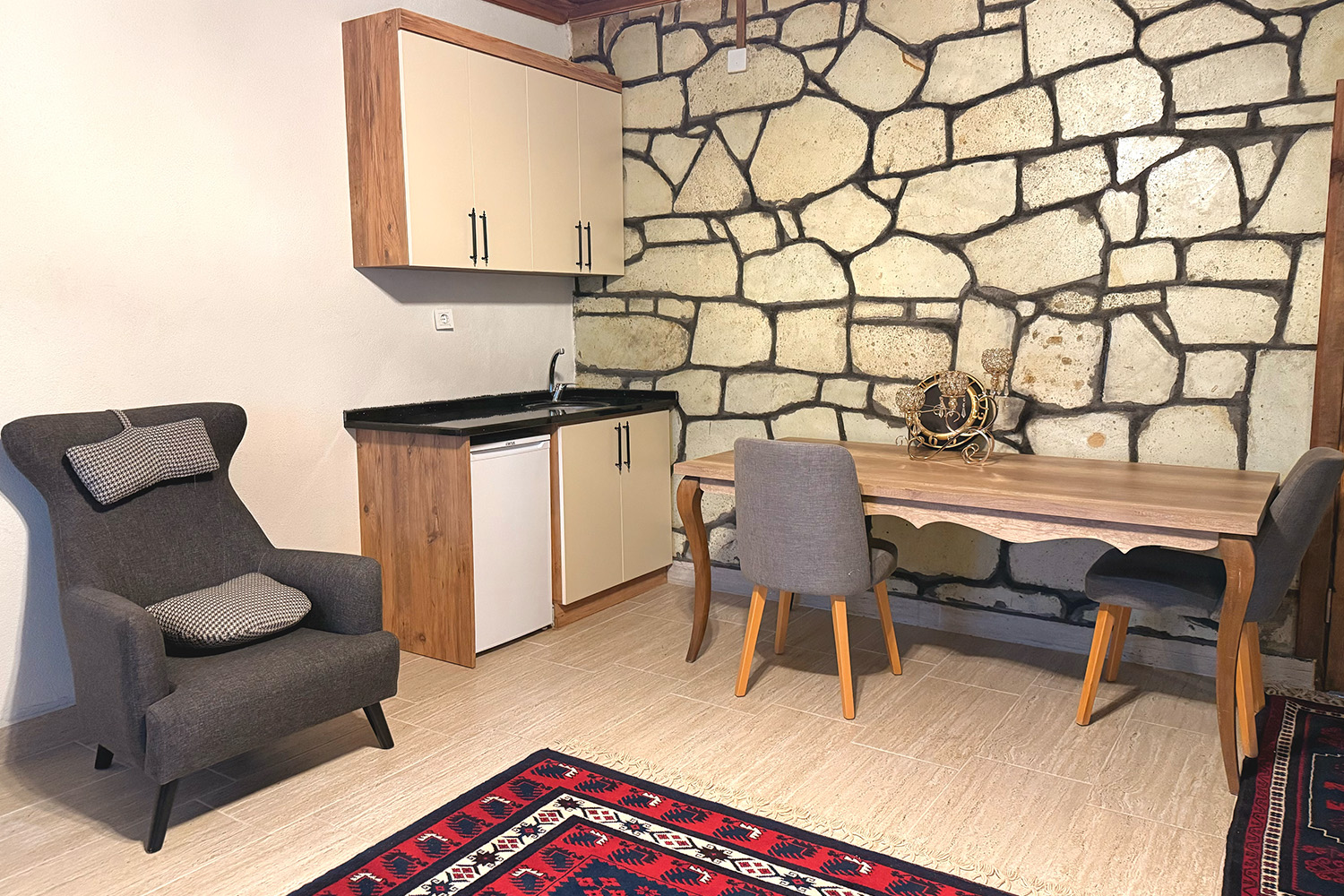 Dubleks Konak | Bigadiç Termal Taş Evleri