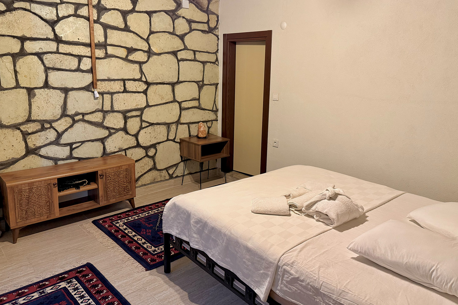 Dubleks Konak | Bigadiç Termal Taş Evleri