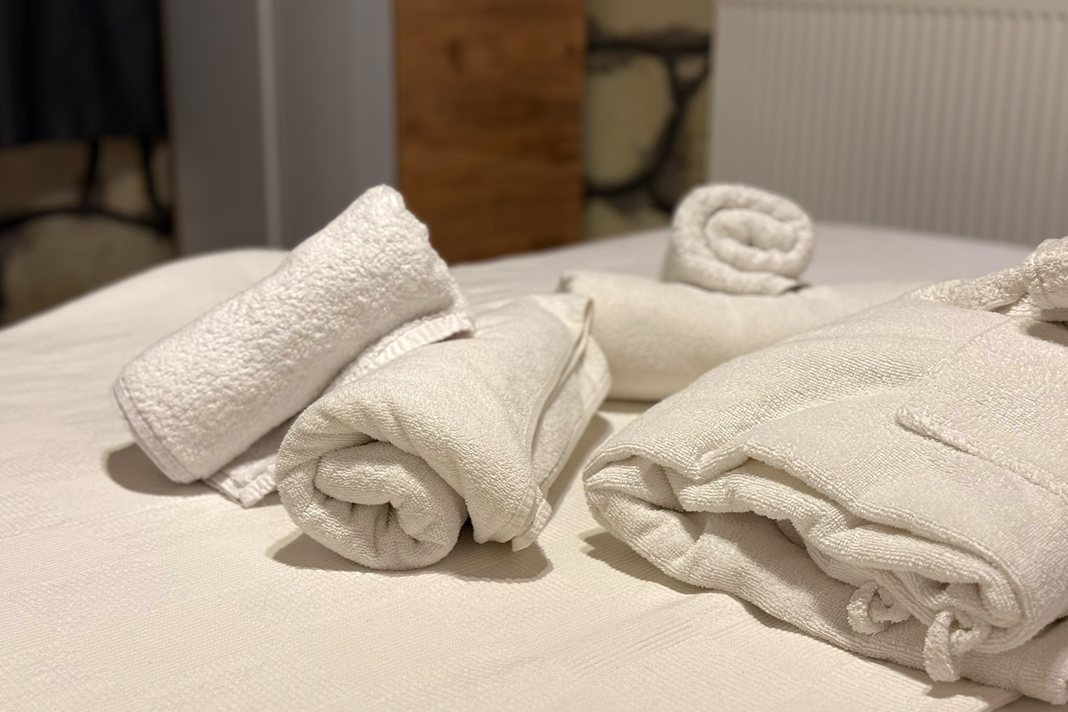 Dubleks Konak | Bigadiç Termal Taş Evleri